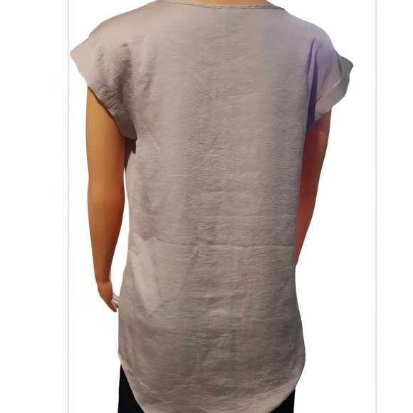 Express Women's V-Neck Top - Soft Gray - Picture 4 of 7